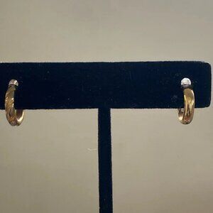 Minimalist tiny gold hoop earrings